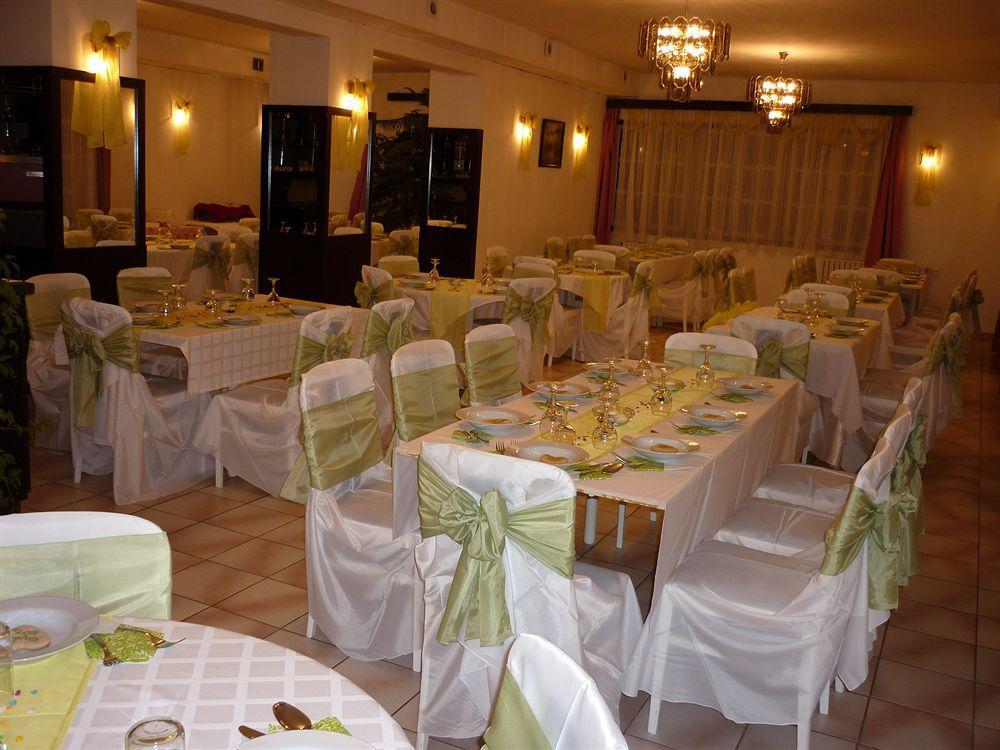 Budai Hotel Boedapest Buitenkant foto