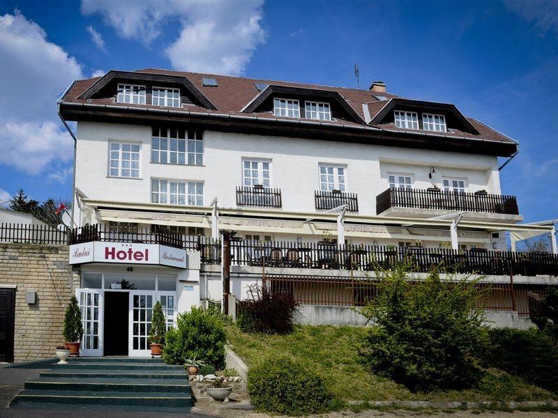 Budai Hotel Boedapest Buitenkant foto