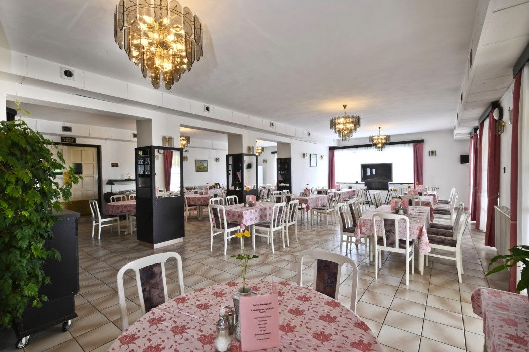 Budai Hotel Boedapest Buitenkant foto